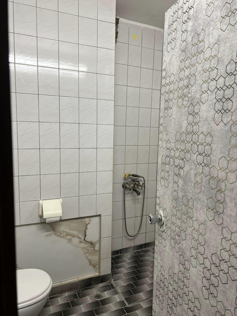 For Rent  1 bedroom Plovdiv , Karshiyaka , 54 sq.m | 42525090 - image [9]