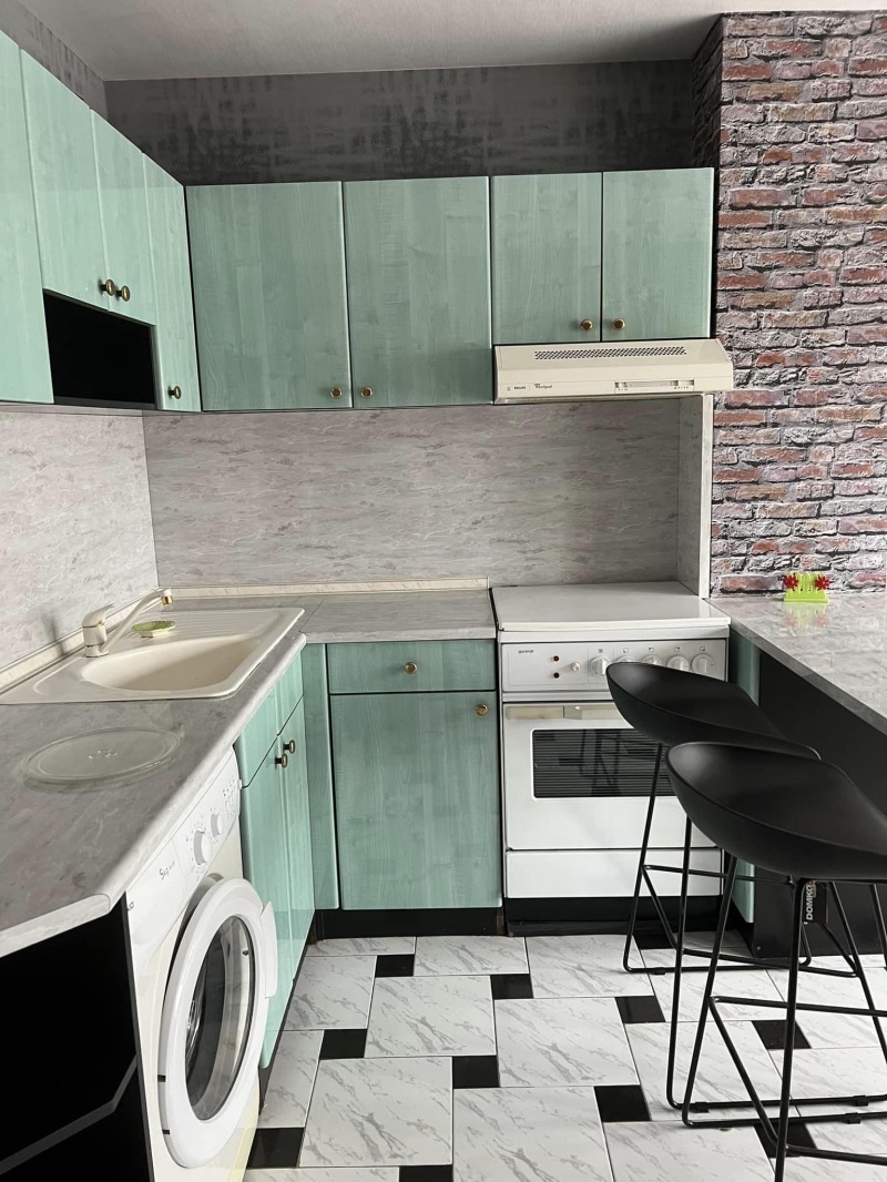 For Rent  1 bedroom Plovdiv , Karshiyaka , 54 sq.m | 42525090 - image [2]