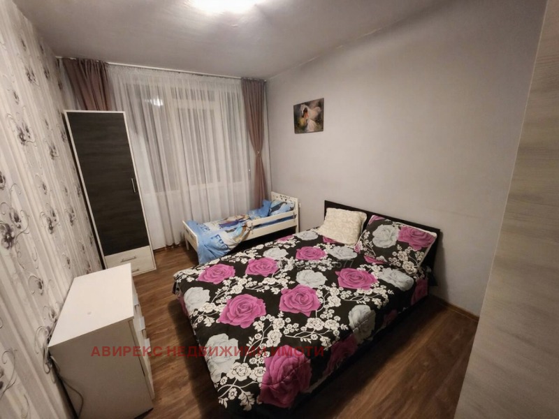 De inchiriat  1 dormitor Plovdiv , Cârșiiaca , 68 mp | 35885716 - imagine [5]