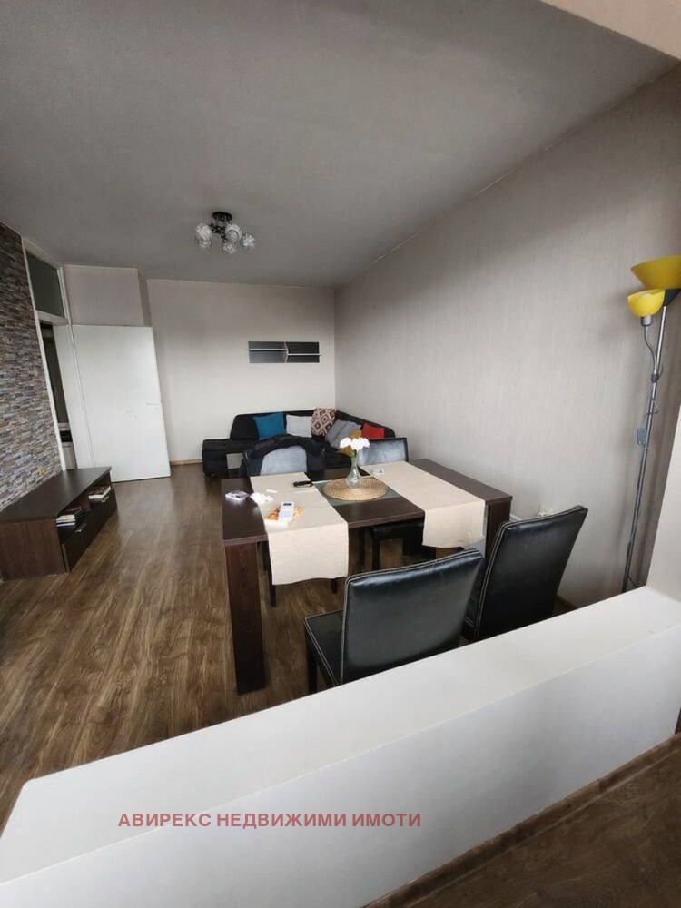De inchiriat  1 dormitor Plovdiv , Cârșiiaca , 68 mp | 35885716