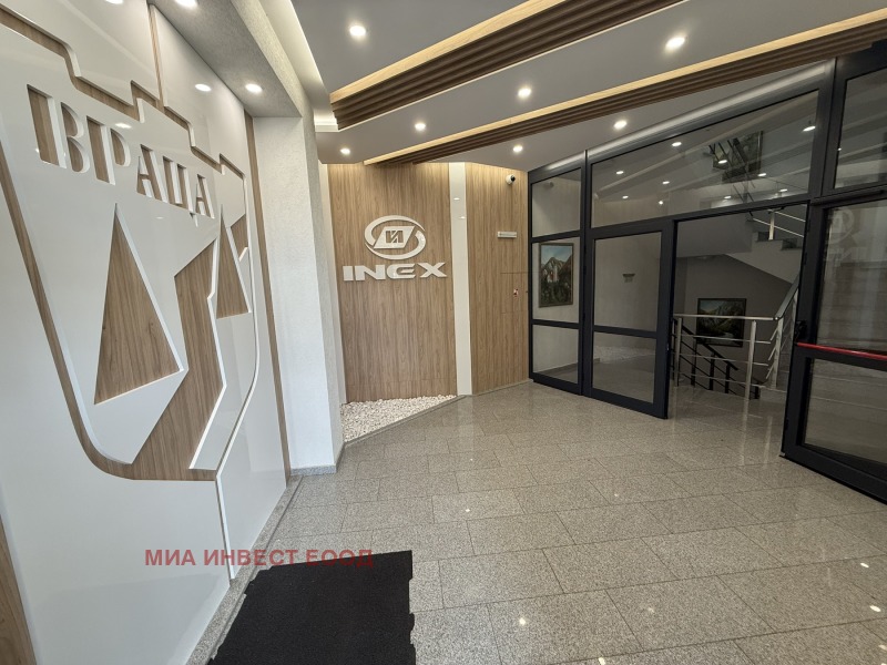 Дава под наем ОФИС, гр. Враца, Център, снимка 3 - Офиси - 52440229