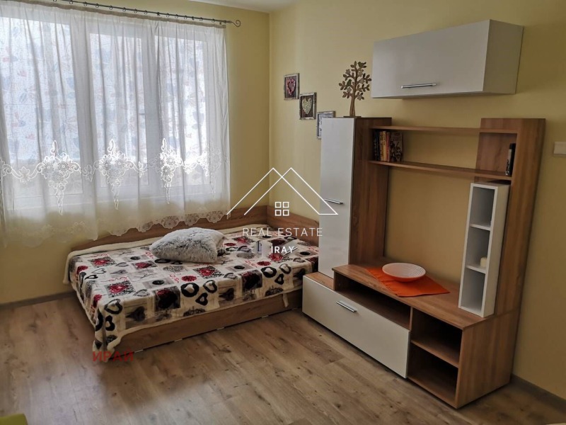 Zu vermieten  1 Schlafzimmer Stara Zagora , Zentar , 40 qm | 83669901