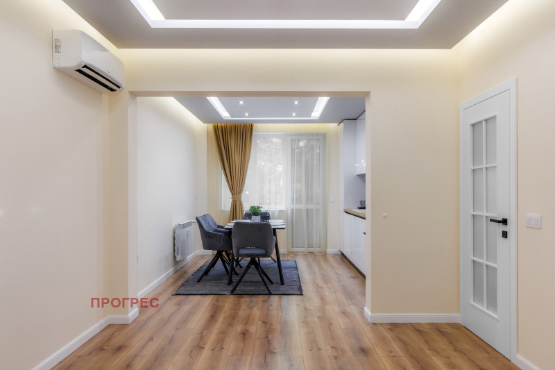 For Rent  1 bedroom Plovdiv , Marasha , 80 sq.m | 95148767 - image [8]