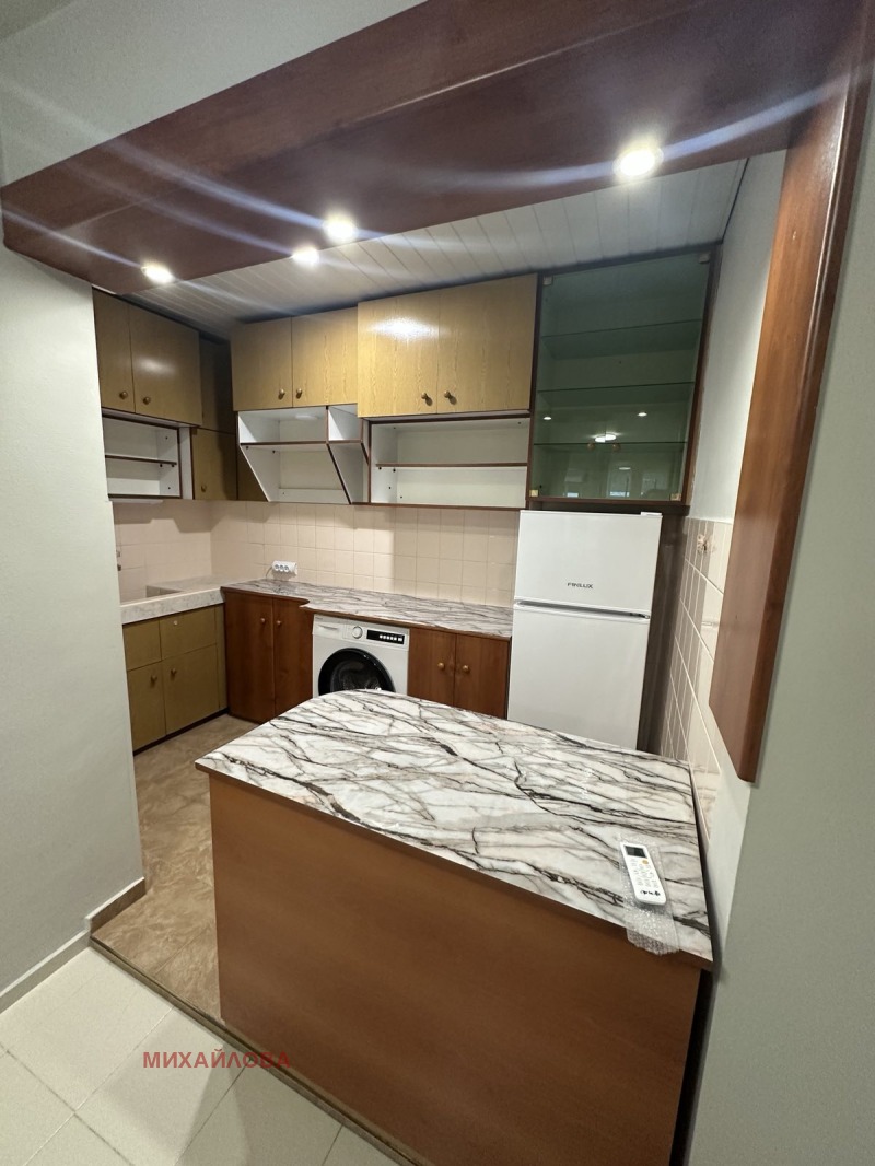 Te huur  1 slaapkamer Stara Zagora , Tsentar , 60 m² | 42254727 - afbeelding [2]