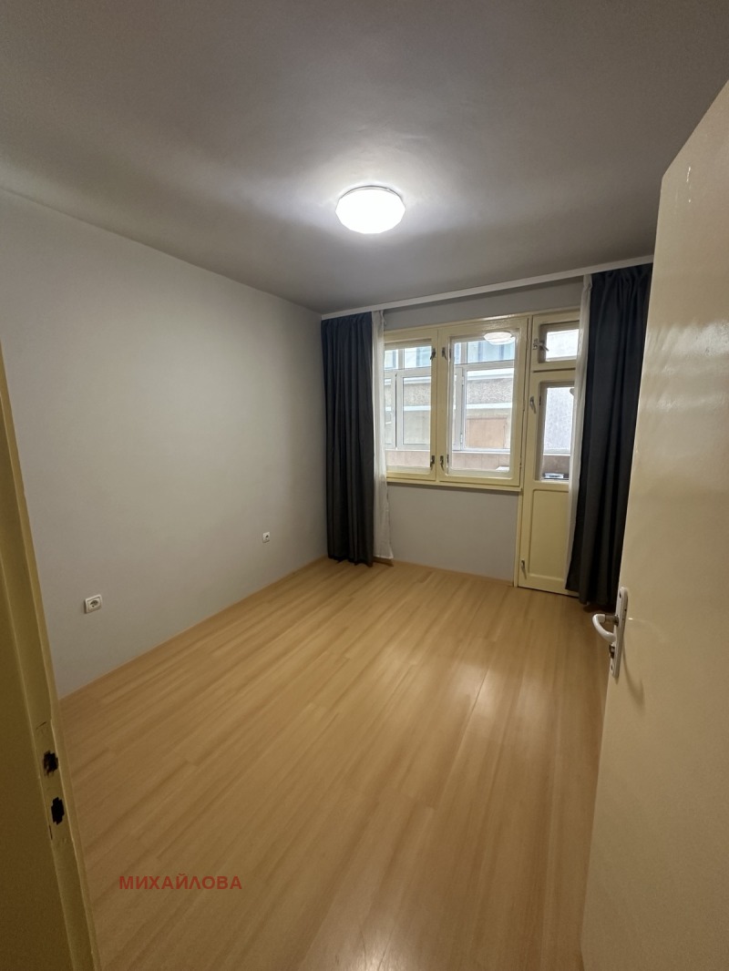 Te huur  1 slaapkamer Stara Zagora , Tsentar , 60 m² | 42254727 - afbeelding [3]