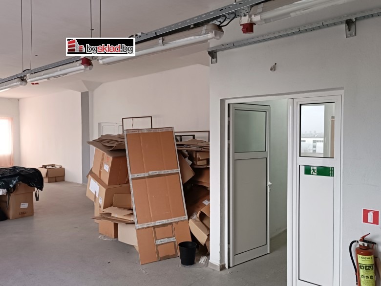 Дава под наем ПРОМ. ПОМЕЩЕНИЕ, гр. Варна, Западна промишлена зона, снимка 4 - Производствени сгради - 52603322