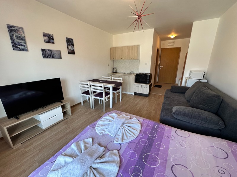 Под наем 1-СТАЕН, област Благоевград, гр. Банско • 700 лв. / 357.90 € • 67942508 1