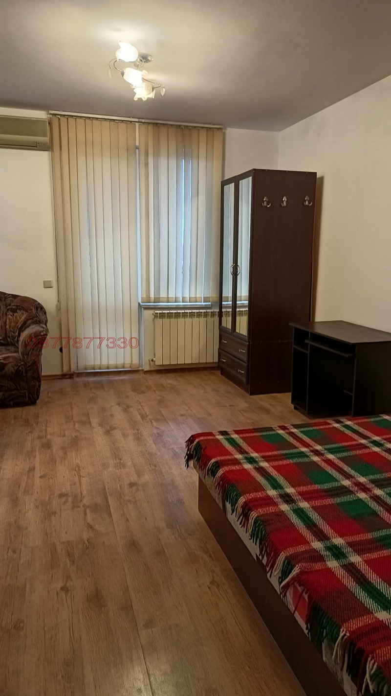 Дава под наем 2-СТАЕН, гр. София, Център, снимка 5 - Апартаменти - 52893622