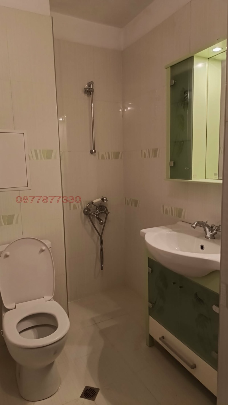 Дава под наем 2-СТАЕН, гр. София, Център, снимка 4 - Апартаменти - 52893622