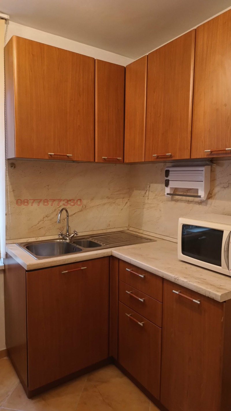 Дава под наем 2-СТАЕН, гр. София, Център, снимка 2 - Апартаменти - 52893622