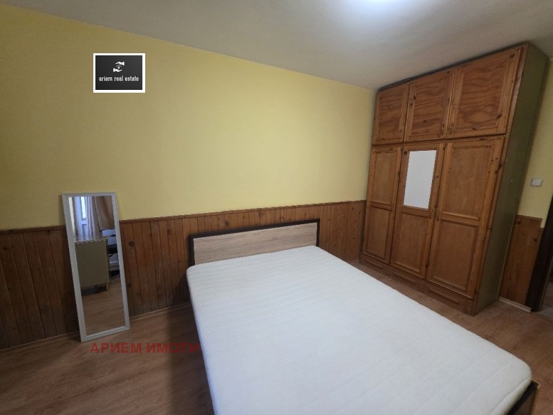 Дава под наем 2-СТАЕН, гр. София, Лозенец, снимка 2 - Апартаменти - 52893678