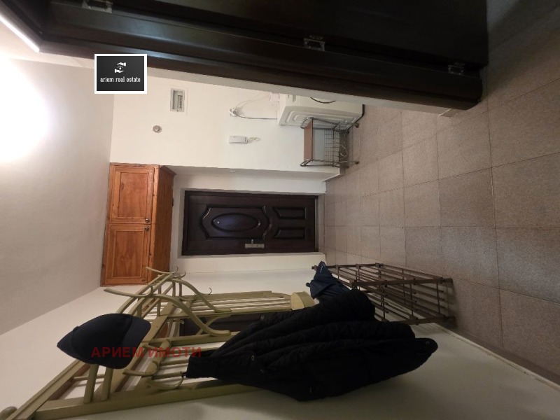 Дава под наем 2-СТАЕН, гр. София, Лозенец, снимка 3 - Апартаменти - 52893678