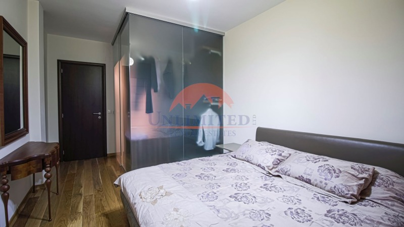 För uthyrning  3 sovrum Sofia , Iztok , 150 kvm | 51918231 - bild [8]