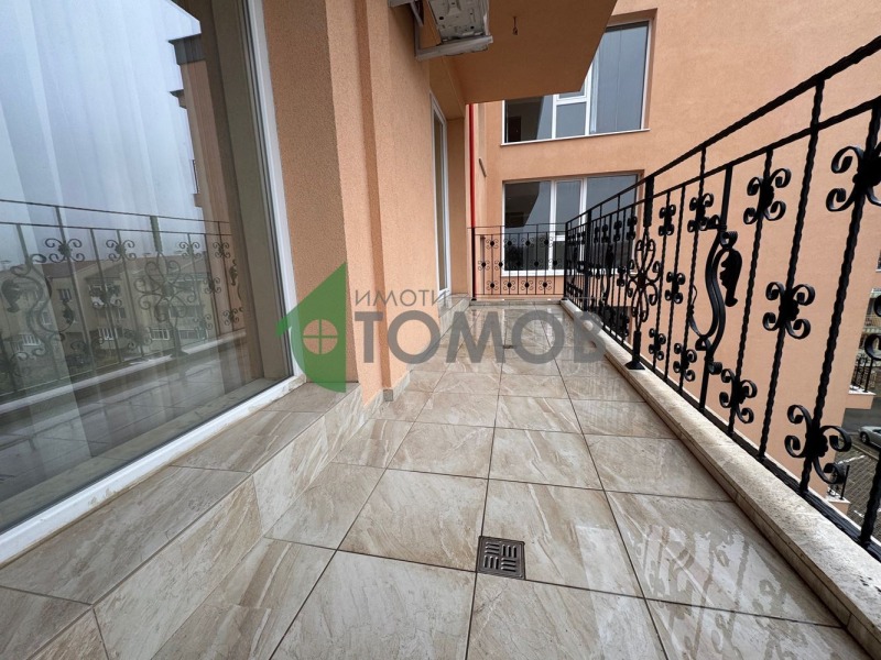 K pronájmu  1 ložnice Šumen , Pazara , 70 m2 | 40772116 - obraz [9]