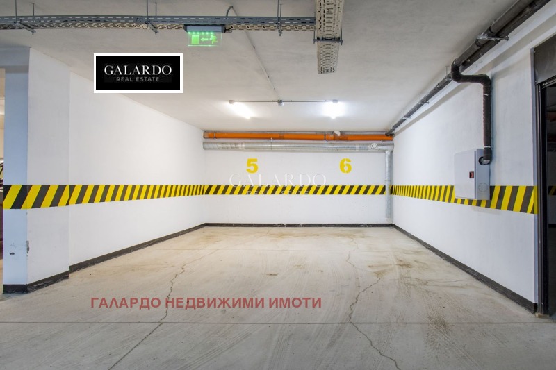 Дава под наем 3-СТАЕН, гр. София, Лозенец, снимка 16 - Апартаменти - 53069733