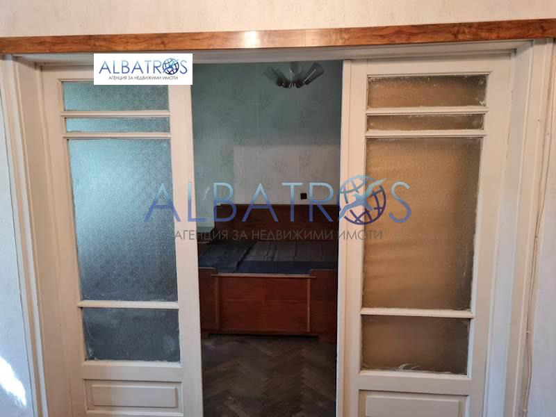 Дава под наем 3-СТАЕН, гр. Варна, Център, снимка 5 - Апартаменти - 53076077