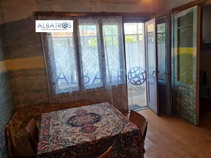 Дава под наем 3-СТАЕН, гр. Варна, Център, снимка 2 - Апартаменти - 53076077