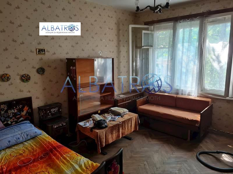 Дава под наем 3-СТАЕН, гр. Варна, Център, снимка 3 - Апартаменти - 53076077