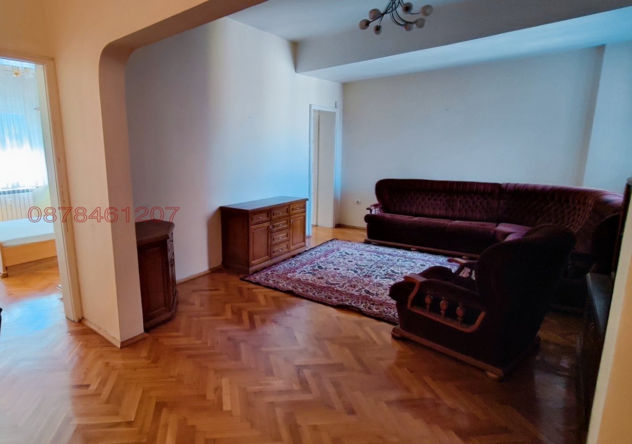 Дава под наем 3-СТАЕН, гр. София, Център, снимка 3 - Апартаменти - 56158402