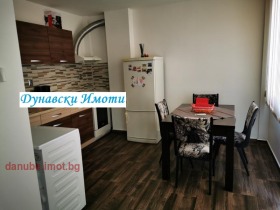 1 спаваћа соба Центар, Русе