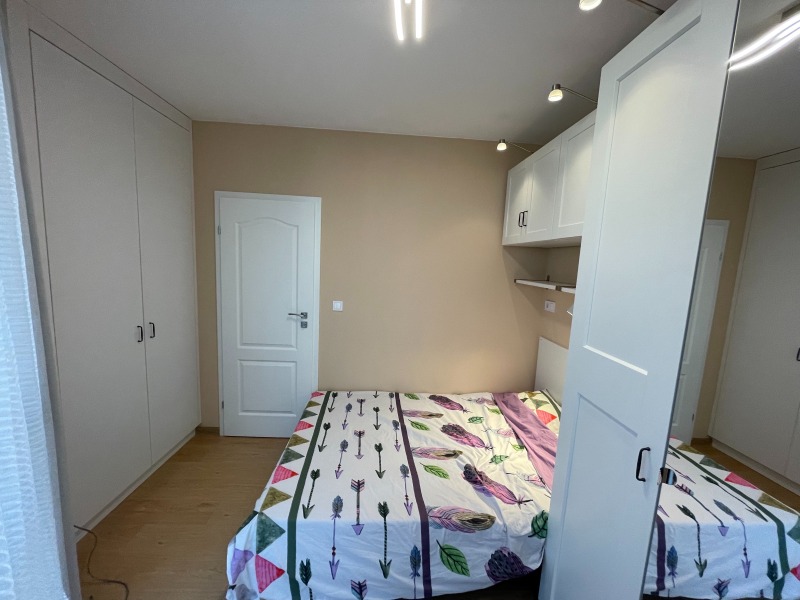 Дава под наем 2-СТАЕН, гр. София, Център, снимка 4 - Апартаменти - 53266490