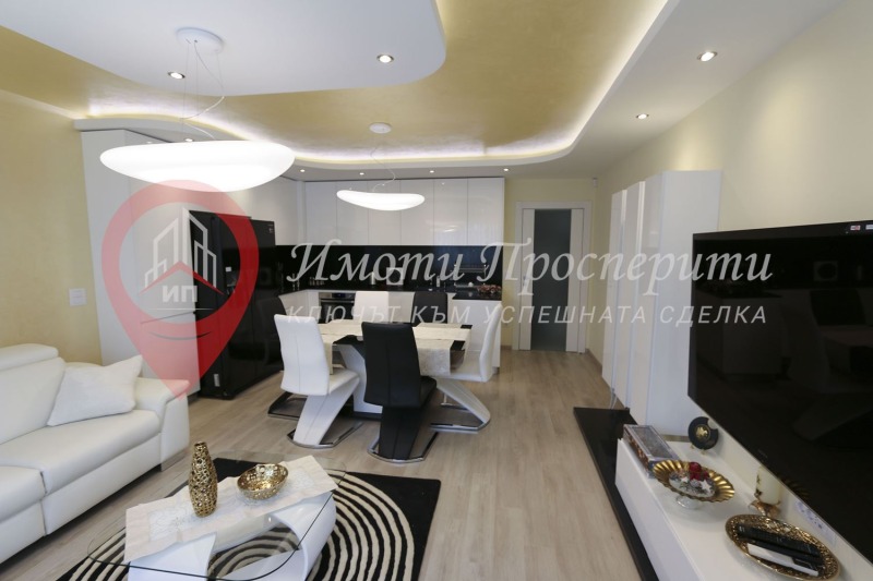 Дава под наем  3-стаен град София , Център , 119 кв.м | 69097256 - изображение [2]