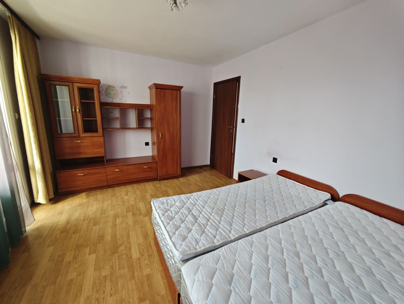 Дава под наем 2-СТАЕН, гр. София, Хиподрума, снимка 2 - Апартаменти - 53442347