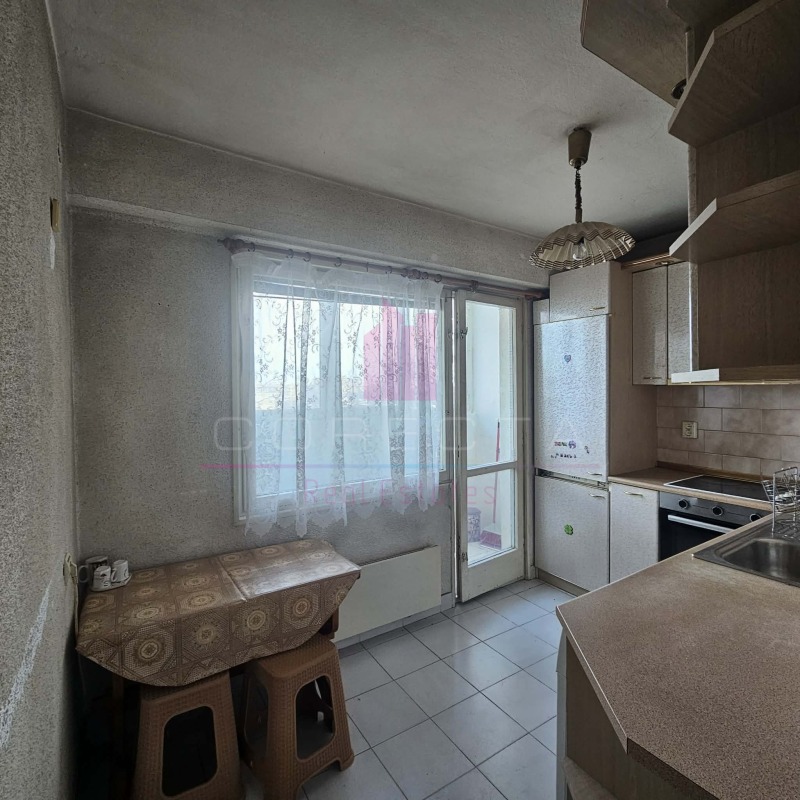 Дава под наем 2-СТАЕН, гр. Русе, Родина 2, снимка 3 - Апартаменти - 53590017