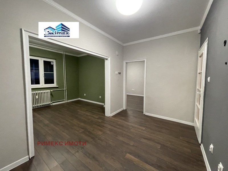 В аренду  2 спальни София , Център , 83 кв.м | 38726681