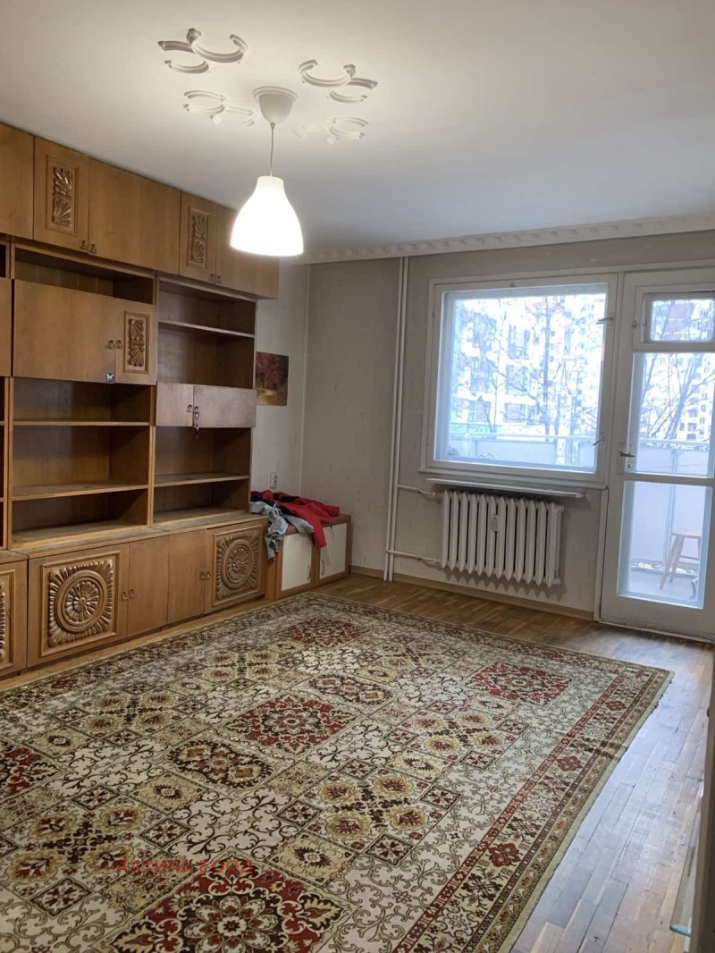 Дава под наем 3-СТАЕН, гр. София, Зона Б-18, снимка 2 - Апартаменти - 53559364