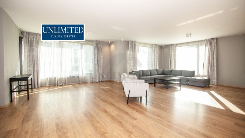 Дава под наем 4-СТАЕН, гр. София, Изгрев, снимка 3 - Апартаменти - 52881322