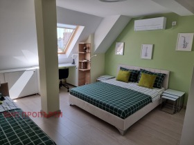 2 Schlafzimmer Zentar, Sofia 8