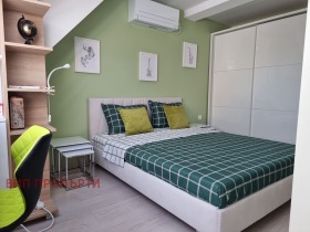 2 Schlafzimmer Zentar, Sofia 9