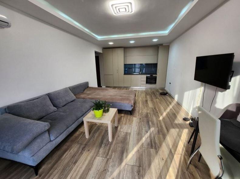 Под наем 2-СТАЕН, град Варна, Бриз • 650 € / 1271.29 лв. • 22994578 1