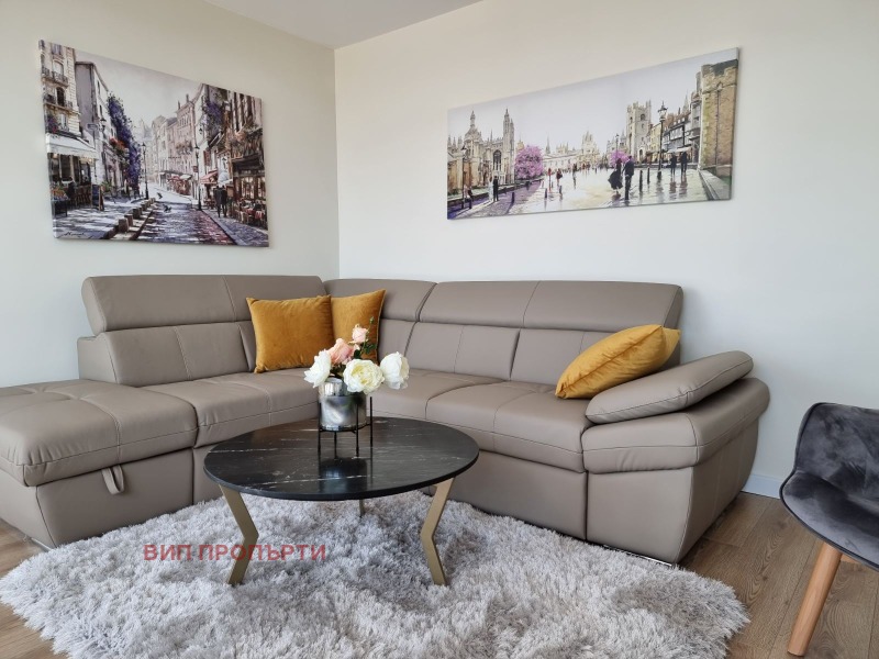 K pronájmu  2 ložnice Sofia , Zona B-18 , 102 m2 | 56976151 - obraz [2]