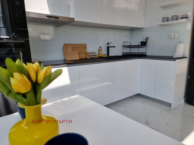 K pronájmu  2 ložnice Sofia , Zona B-18 , 102 m2 | 56976151 - obraz [4]