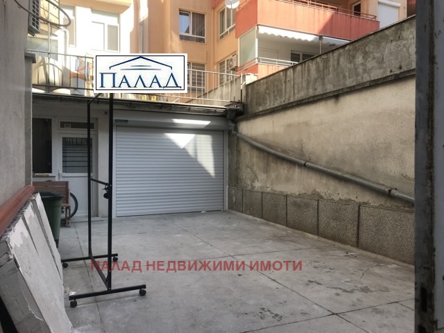 A louer  Garage Varna , Tchataldja , 47 m² | 64471908 - image [5]