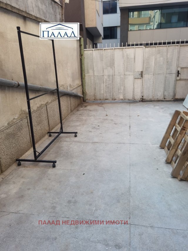 A louer  Garage Varna , Tchataldja , 47 m² | 64471908 - image [3]