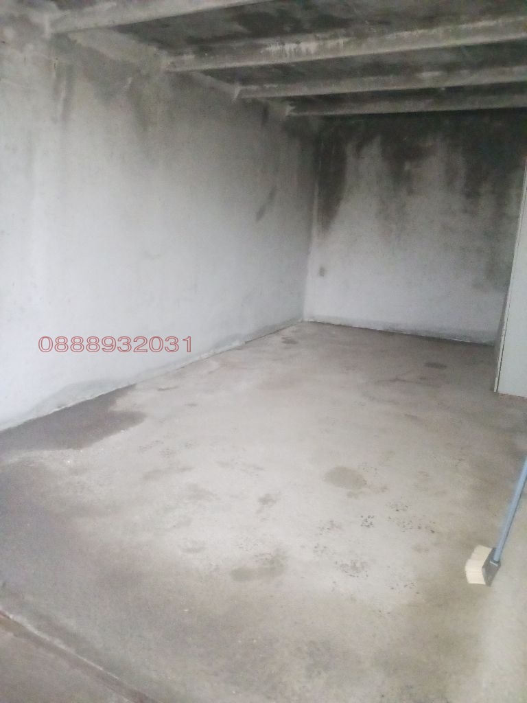 Дава под наем ГАРАЖ, ПАРКОМЯСТО, гр. Търговище, Запад 2, снимка 3 - Гаражи и паркоместа - 52931652