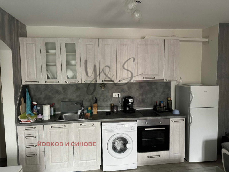 Дава под наем 2-СТАЕН, гр. Пловдив, Кючук Париж, снимка 2 - Апартаменти - 52880584