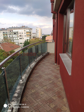 ���� ��� ���� 3-����� | Imot.bg � ����� ������ 16