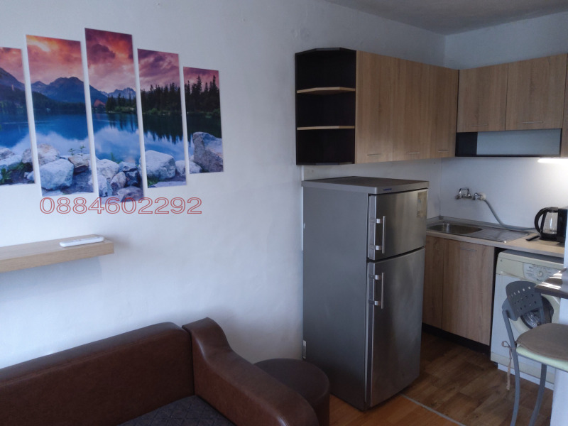 Издаје се  Студио Софија , Лјулин 7 , 31 м2 | 21601535 - слика [5]
