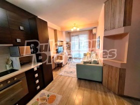 1 chambre Briz, Varna 1