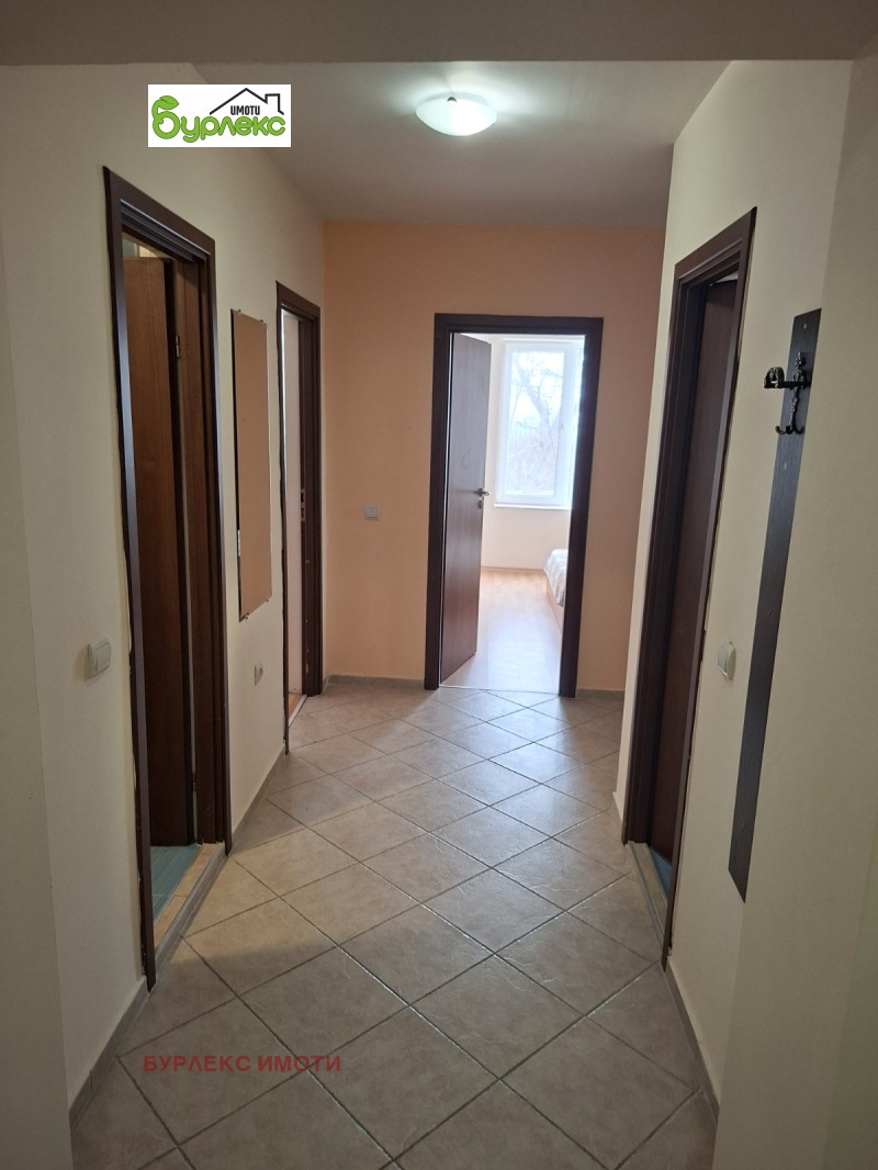 Дава под наем 3-СТАЕН, гр. Варна, м-т Сотира, снимка 12 - Апартаменти - 53022156