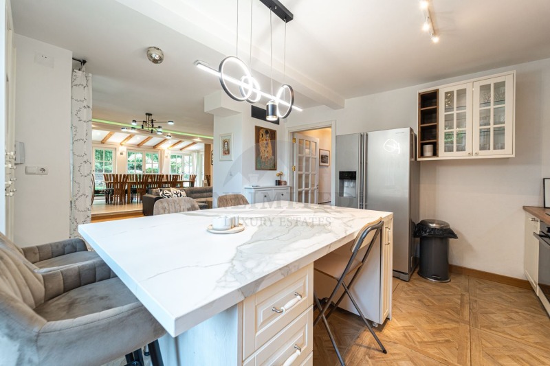 K pronájmu  Dům Sofia , Malinova dolina , 256 m2 | 83633806 - obraz [16]
