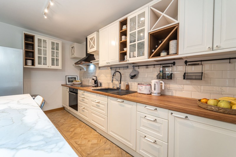 K pronájmu  Dům Sofia , Malinova dolina , 256 m2 | 83633806 - obraz [9]