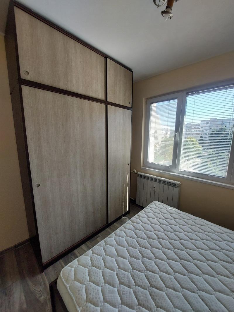 Издаје се  Студио Софија , Лјулин 9 , 45 м2 | 86996147 - слика [4]