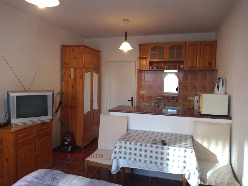 Дава под наем 1-СТАЕН, гр. София, Лозенец