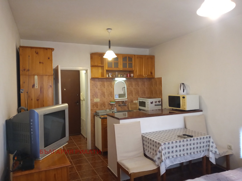 Дава под наем 1-СТАЕН, гр. София, Лозенец, снимка 2 - Апартаменти - 52633187