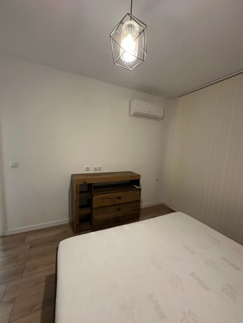 För uthyrning  1 sovrum Ruse , Centar , 64 kvm | 72278153 - bild [9]